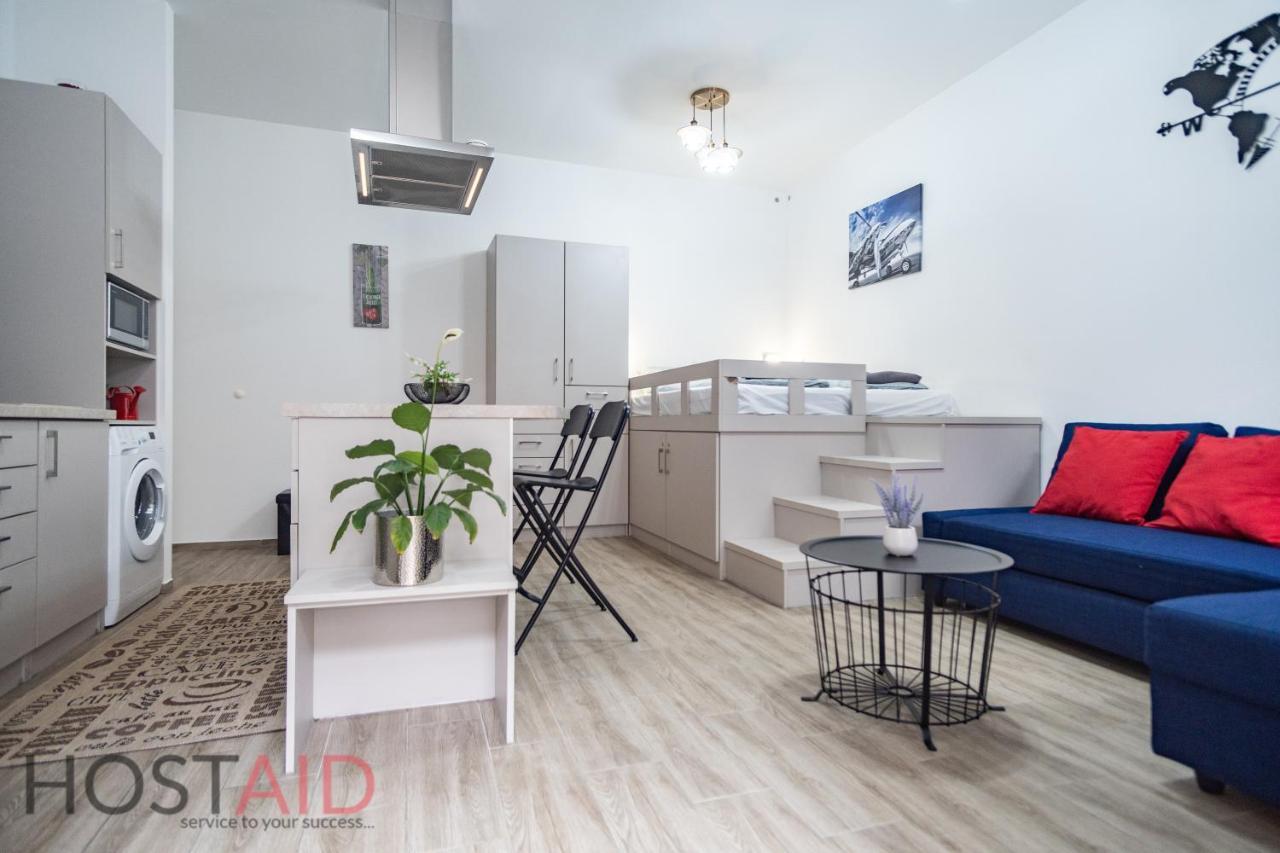 B17 Apartment - Hostaid Будапешт Экстерьер фото